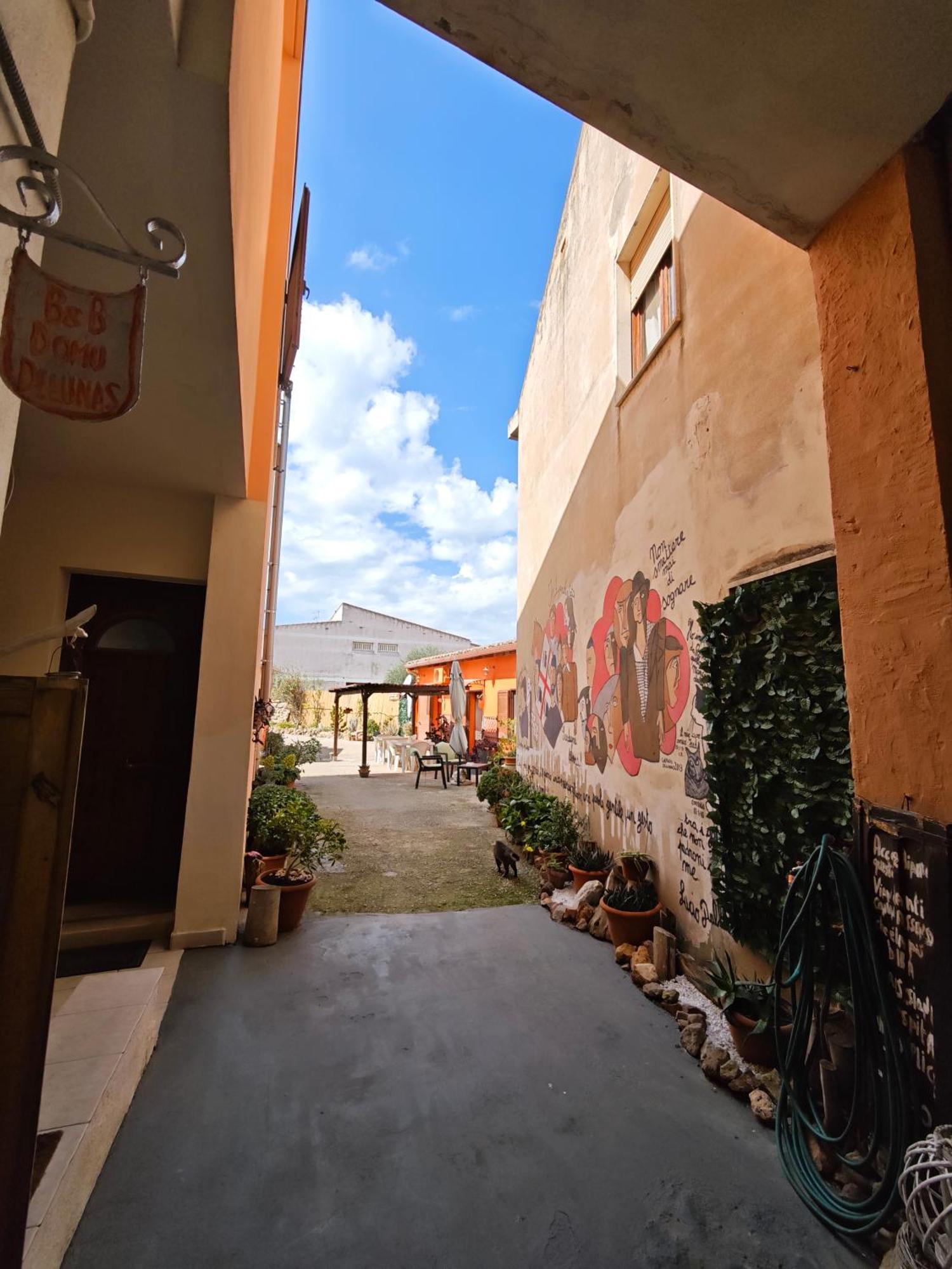 B&B Domu Delunas Giba 外观 照片