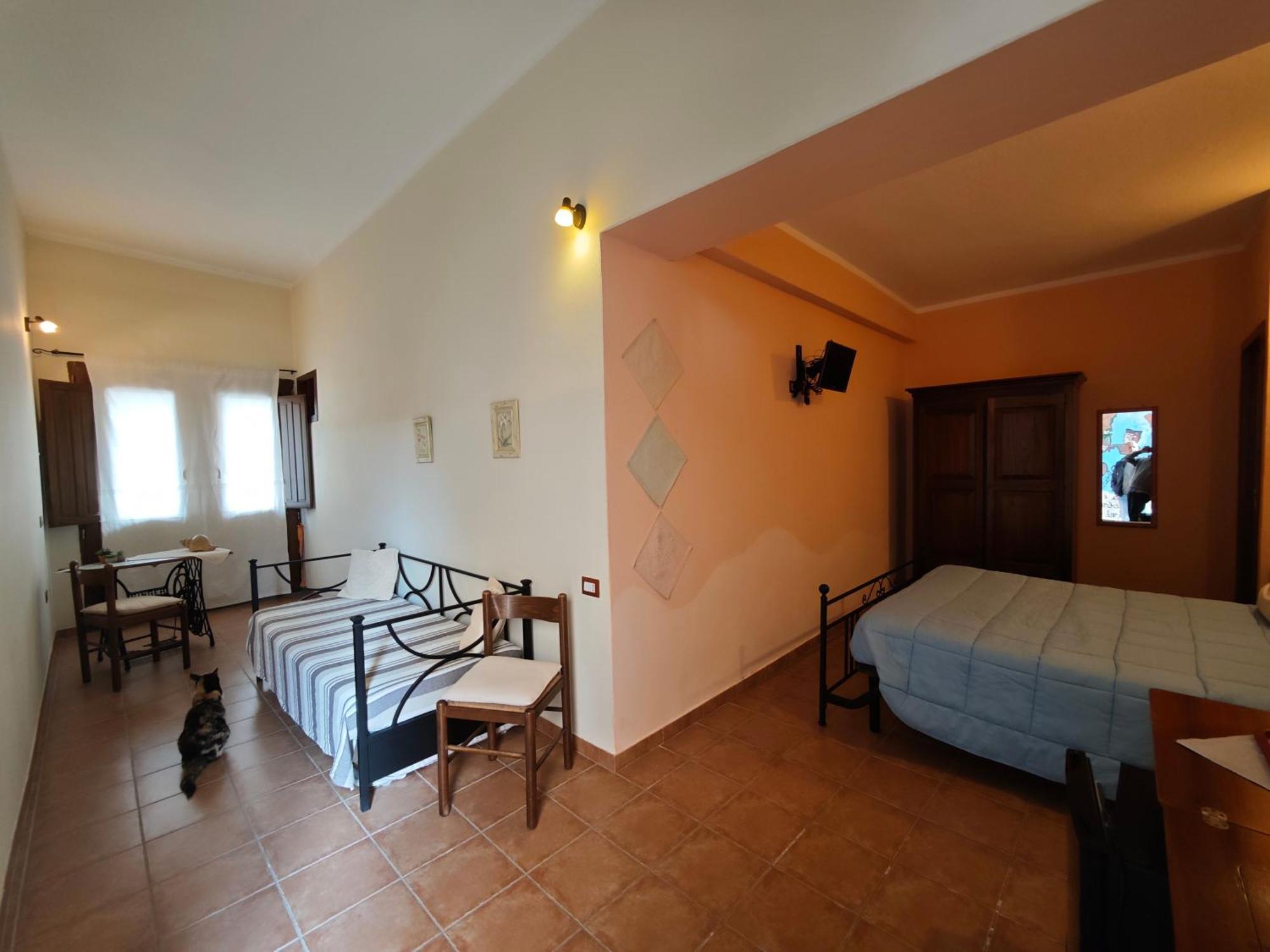 B&B Domu Delunas Giba 外观 照片